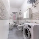 Bianca Flat - Tiburtina Train Station & Wi-fi Apartament Rzym